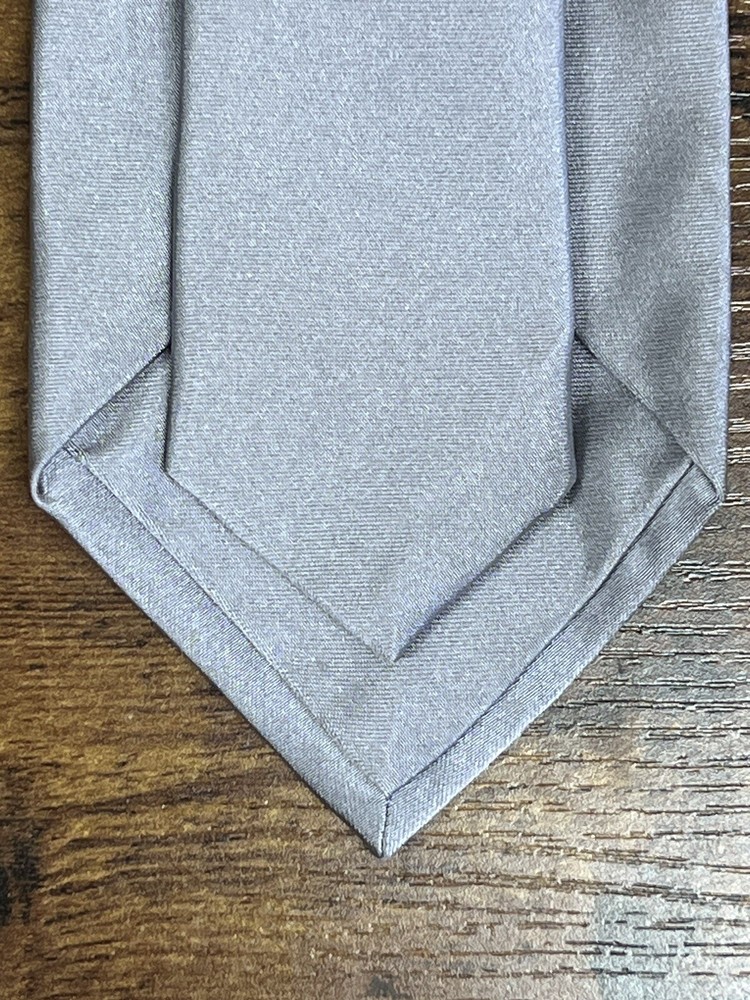 Brooks Brothers Silver Solid Tie 100% Silk Men's Necktie 59"