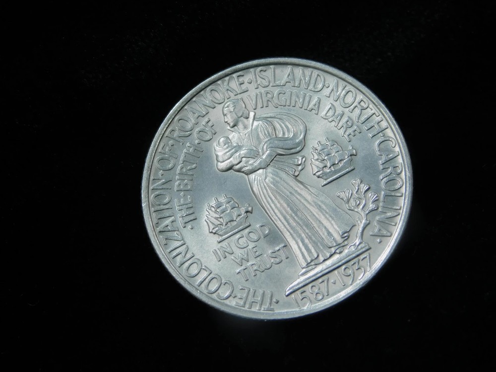 1937 50c Roanoke Commemorative Silver Half Dollar - BU