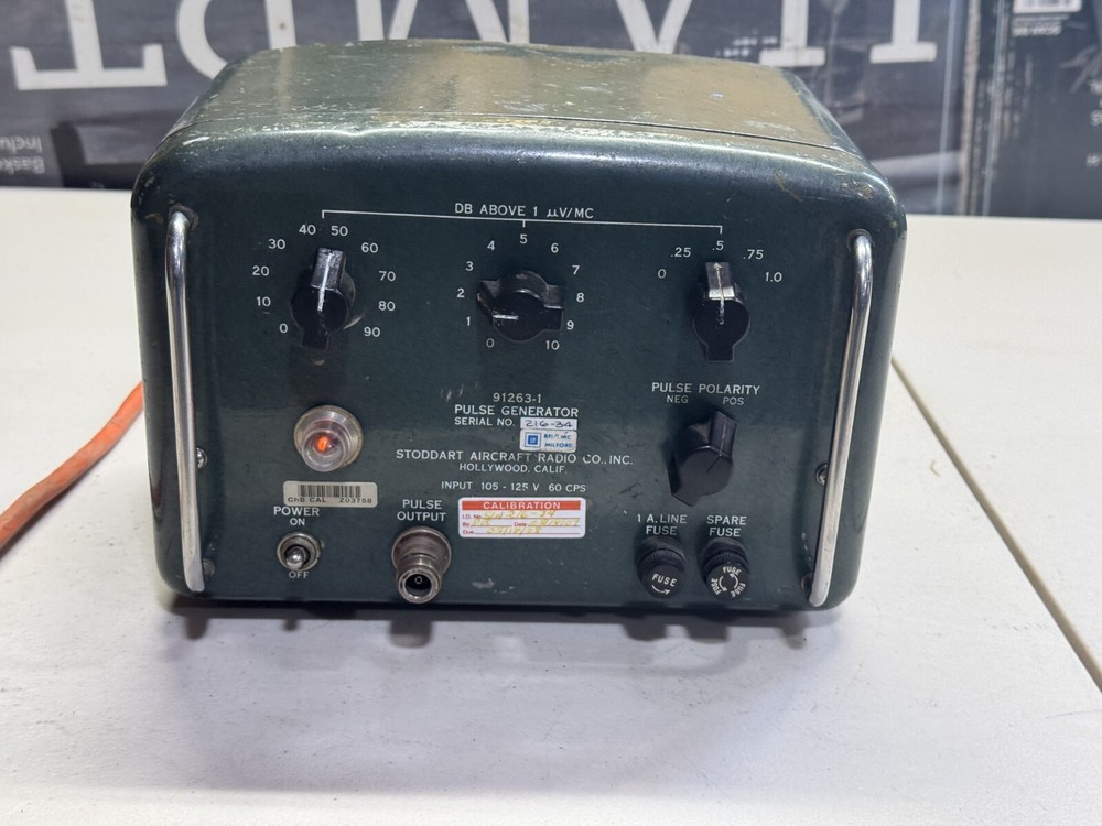 Stoddart Singer 91263-1 Pulse Generator 120v Input Powers On