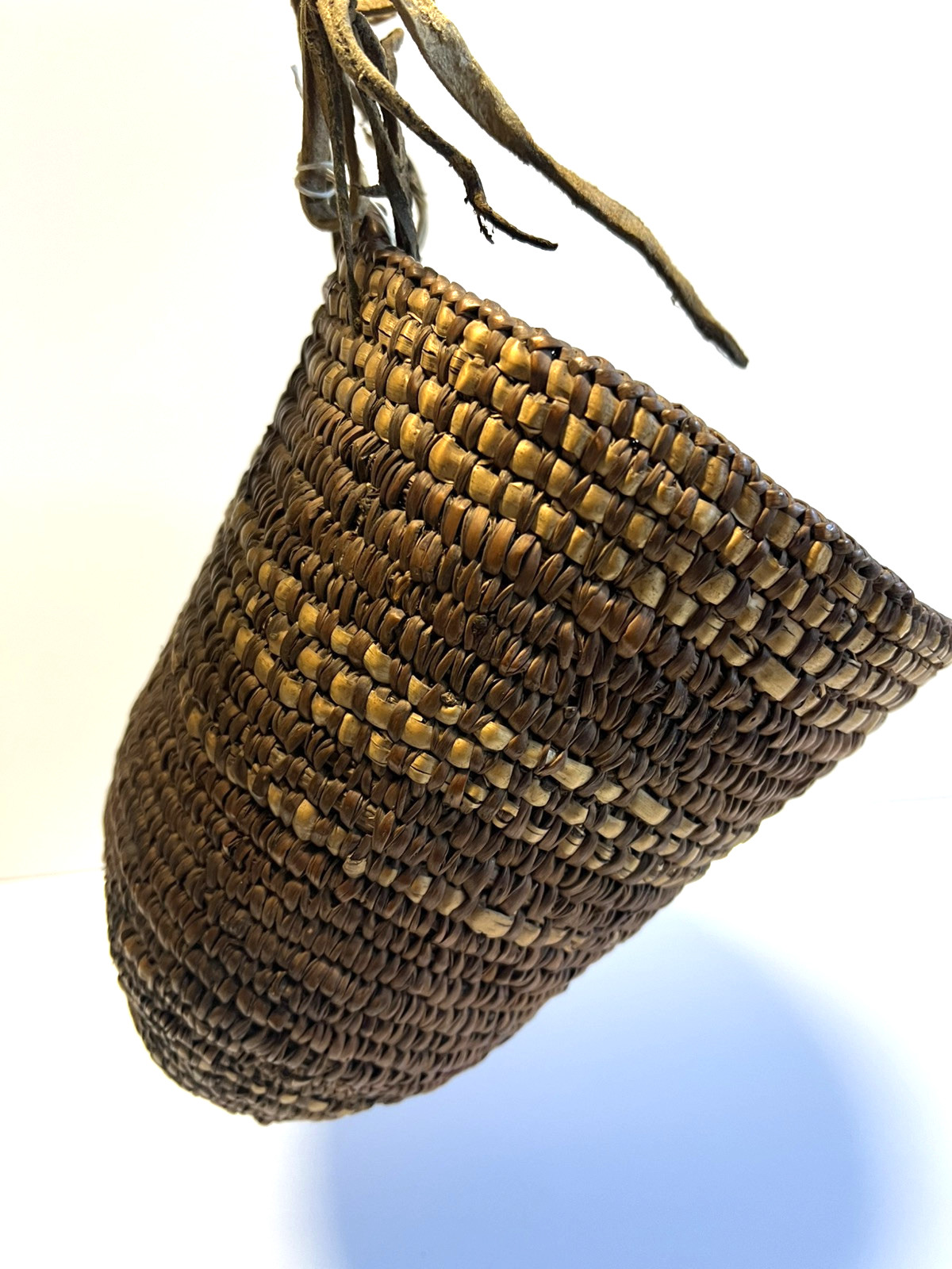 Original Antique Native American Indian Berry Basket; Late 1880's-1900; Lot # C9