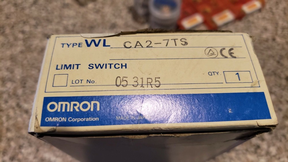 OMRON LIMIT SWITCH WLHL-LD AND WL CA2-7TS **2PCS**