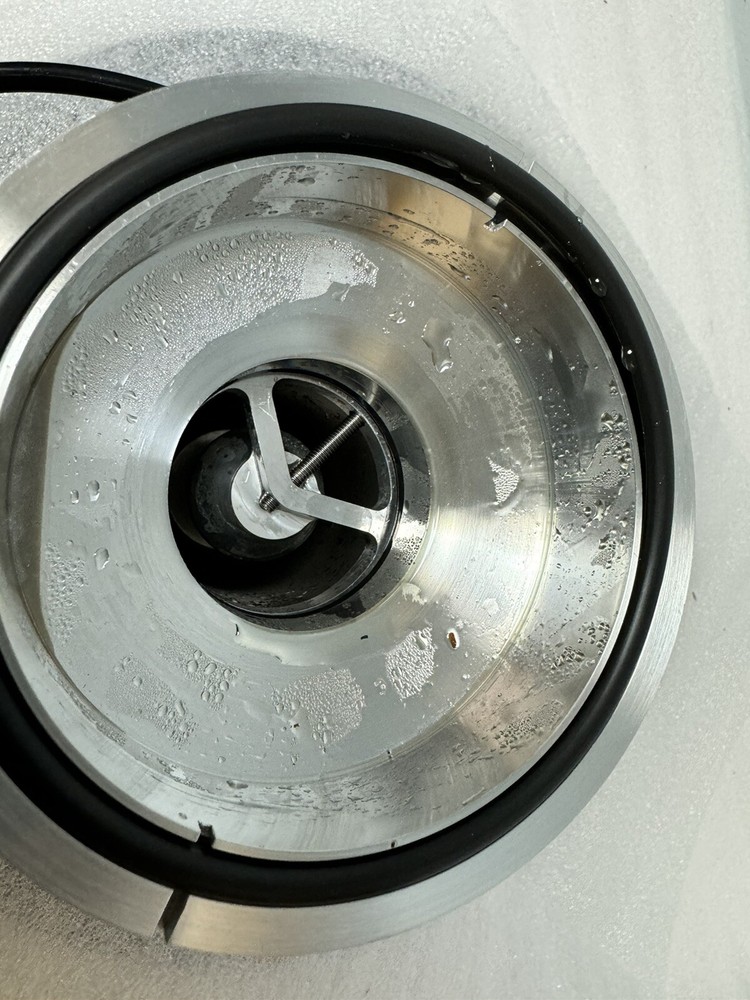 Agilent Technologies AX-65 Diffusion Pump G1099-80500 for 5973 MSD