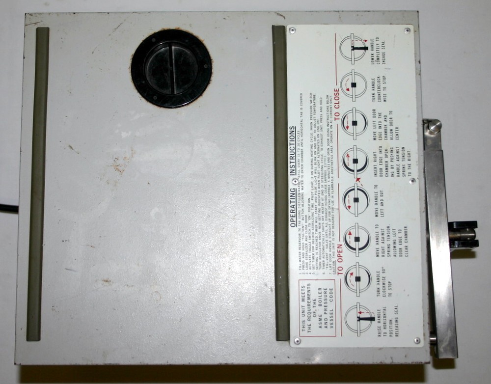 VERNITRON VERNICLAVE 2000A AUTOCLAVE STERILIZER