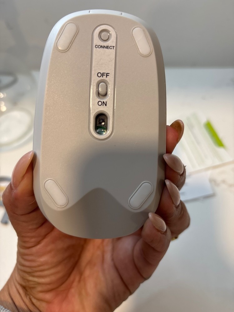 OMOTON wireless Bluetooth 5.0 mouse ultra-thin portable silver