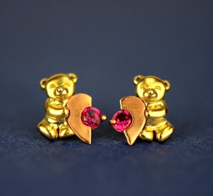 14k Yellow Gold CZ Heart Bear Stud Earring