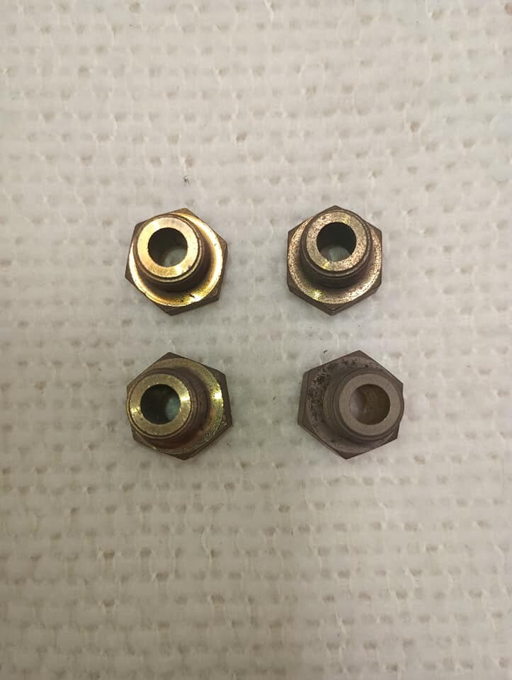 PCM PLEASURECRAFT MARINE ENGINE FITTING R024146