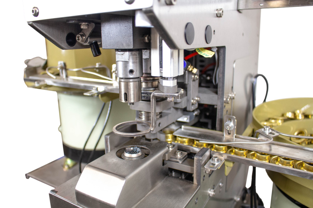 NT-150-SM-FULL AUTOMATIC BIG GROMMET MACHINE