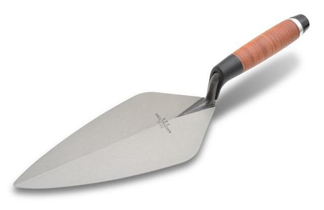 Marshalltown - Brick Trowel London Pattern - Leather Handle