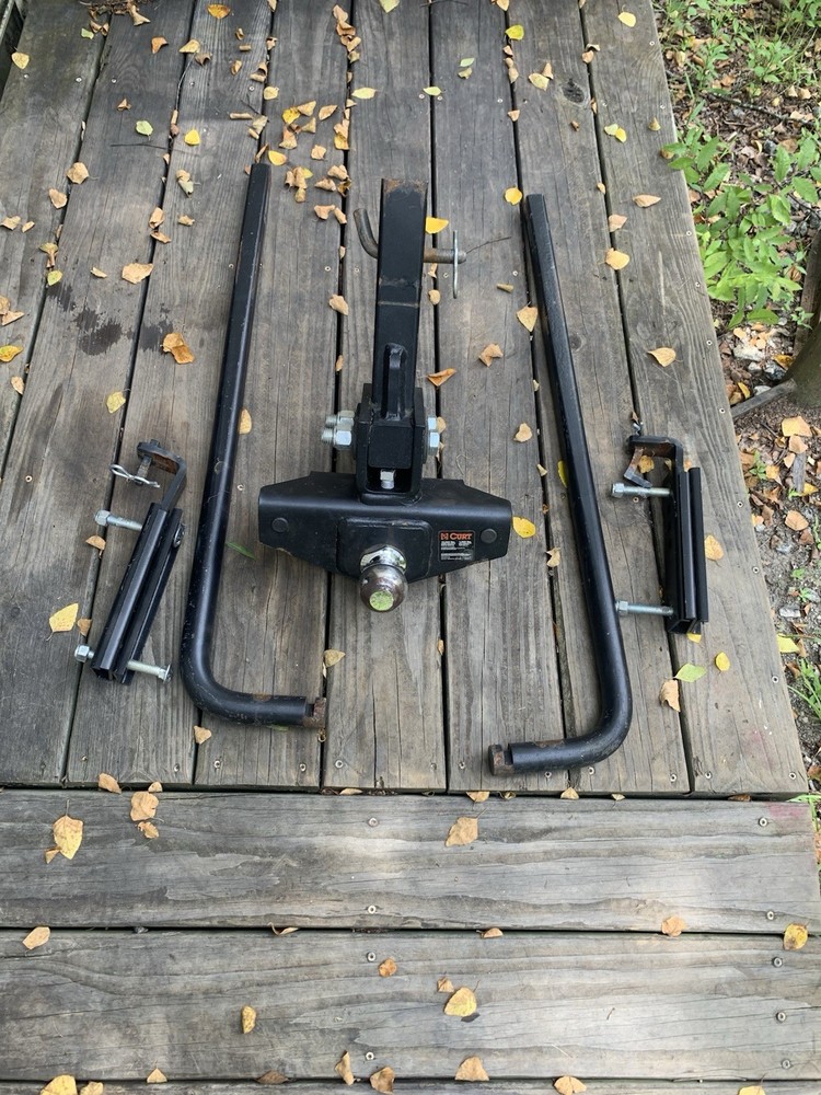 Curt Trailer Hitch With Sway Bars