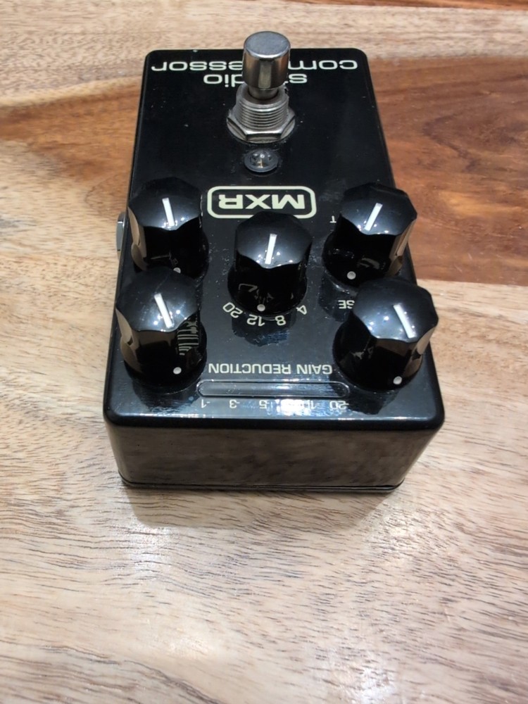 Used MXR M76 Studio Compressor Guitar Effects Pedal