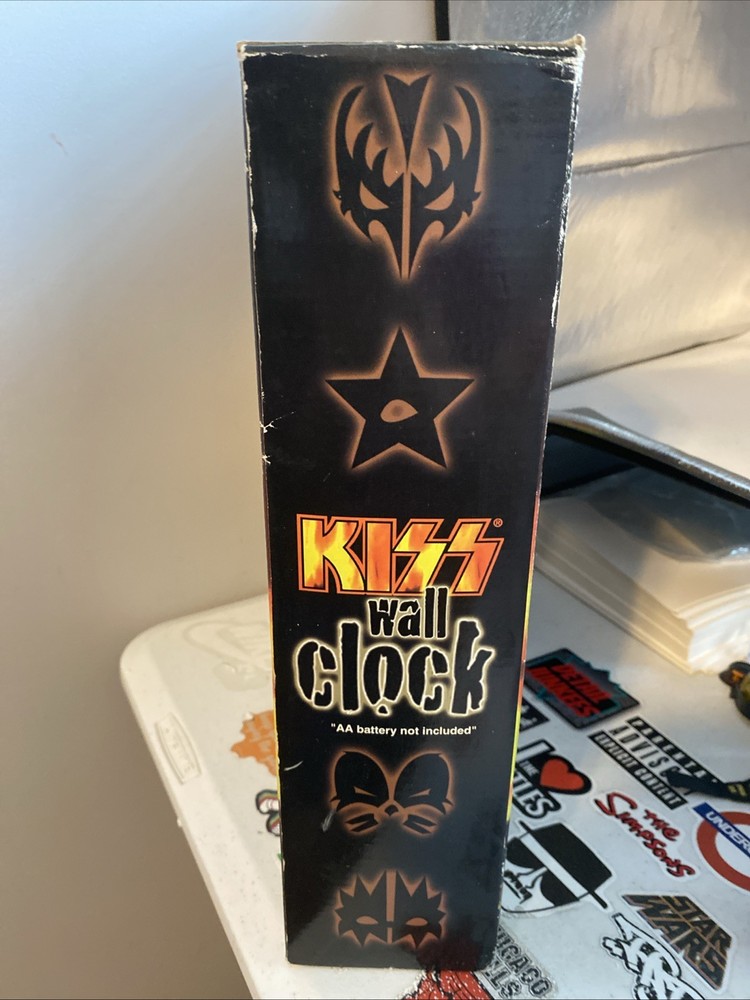 KISS Vintage 2001 SPENCER GIFTS WALL CLOCK-NEW-RARE