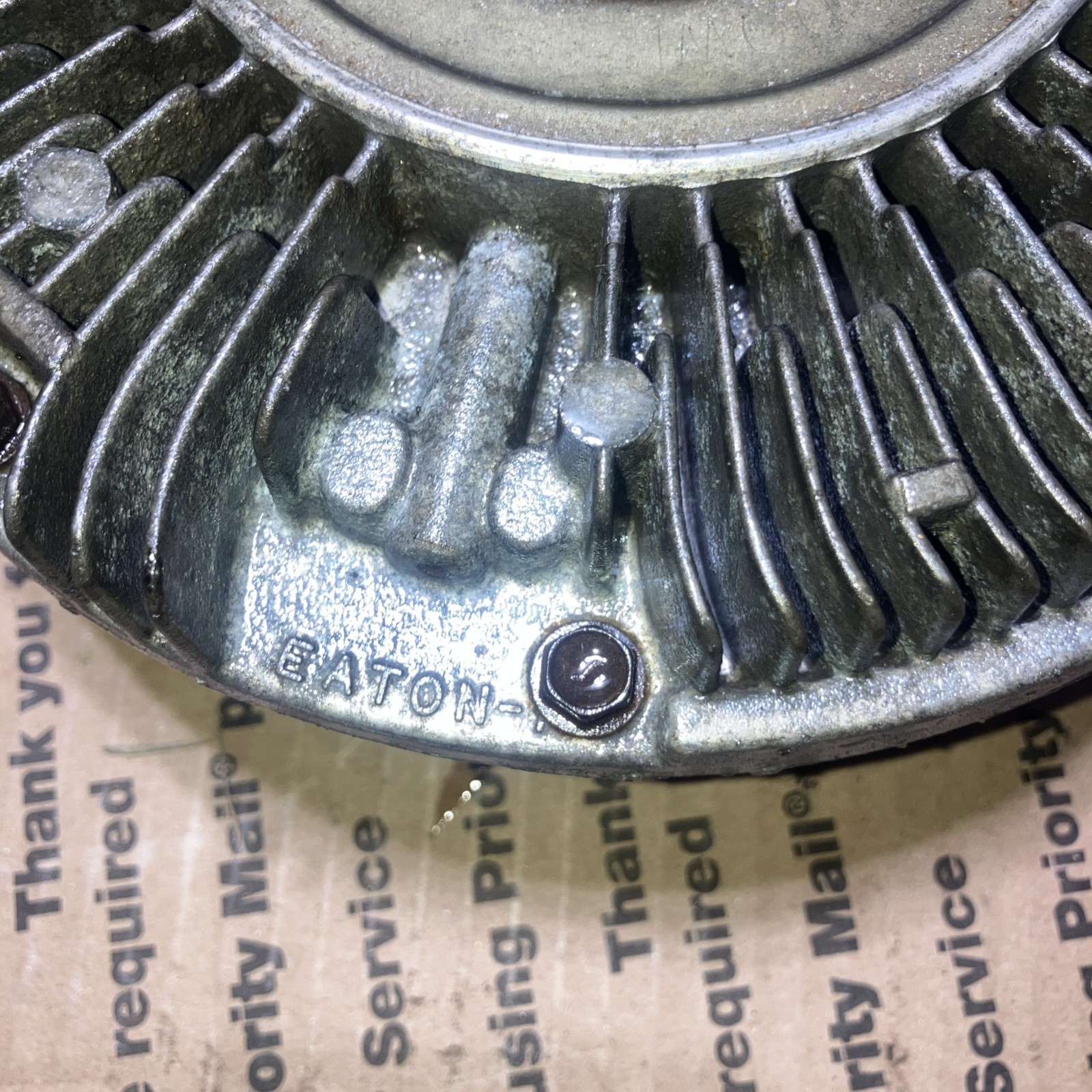 EATON COOLING FAN CLUTCH FOR A Caterpillar 3126B - Used