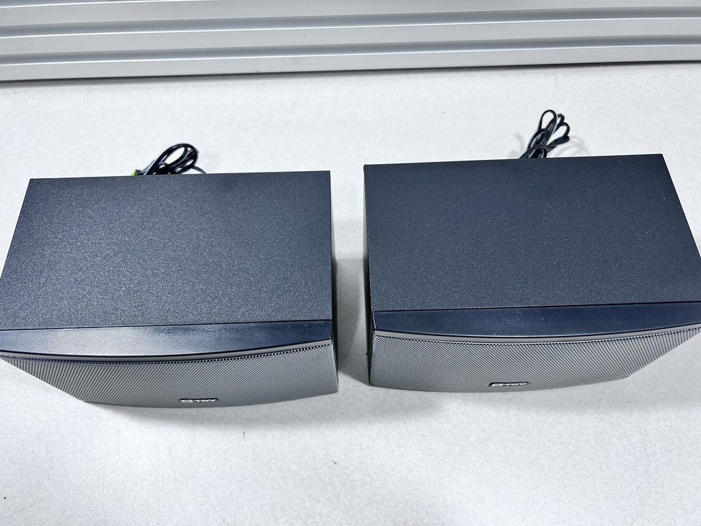 Thonet & Vander Laut BT Bluetooth Speaker Set- Working Great