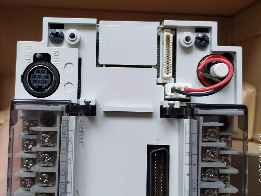 1pcs Mitsubishi PLC FX2N-48MR-001 Programmable Controller