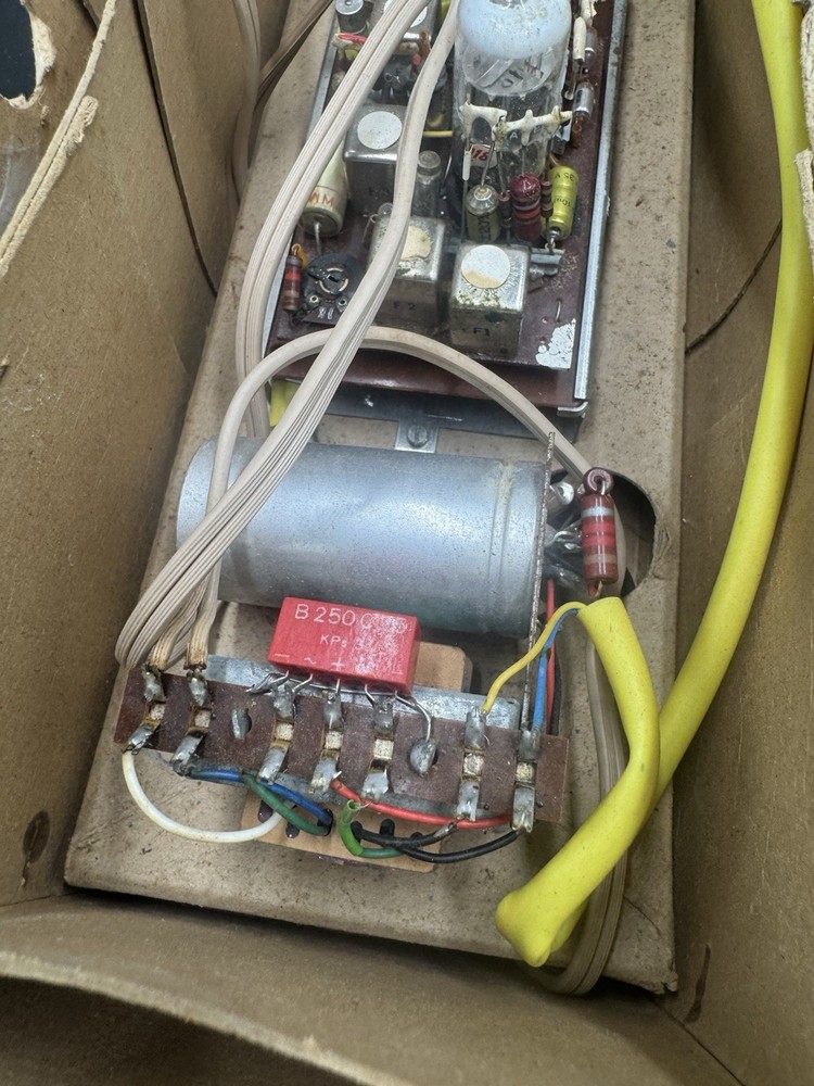 VINTAGE TELEFUNKEN Control Board?