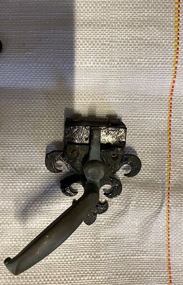Antique Brass Window Handle (RHS or LHS) singles