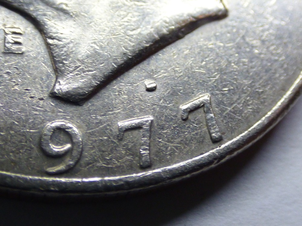 1977 D EISENHOWER DOLLAR
