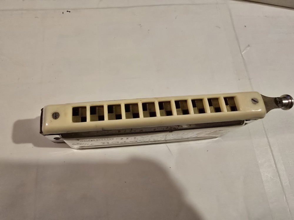 Vintage The Bandmaster Deluxe Gromatic And Violin King Harmonica