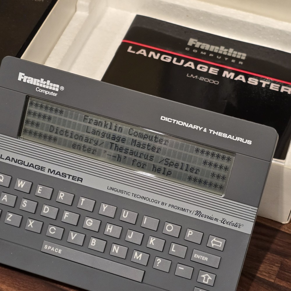 FRANKLIN LANGUAGE MASTER LM-2000 Electronic Dictionary & Thesaurus NICE! Working