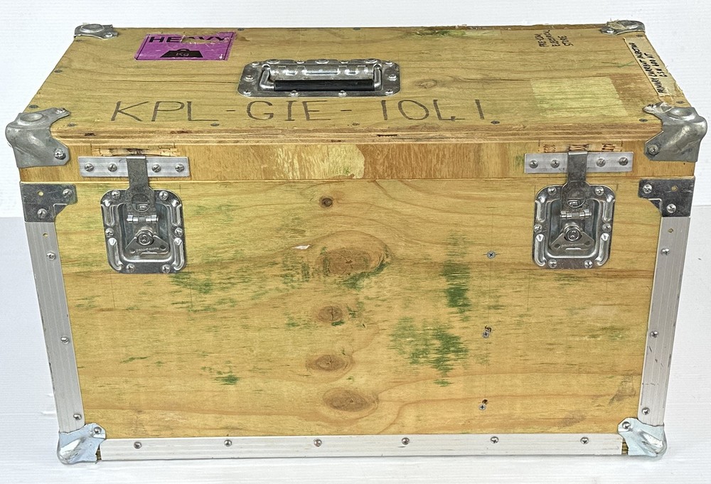 Megger CSU600AT 600A Current Supply Injector Unit - Protective Circuit Breakers