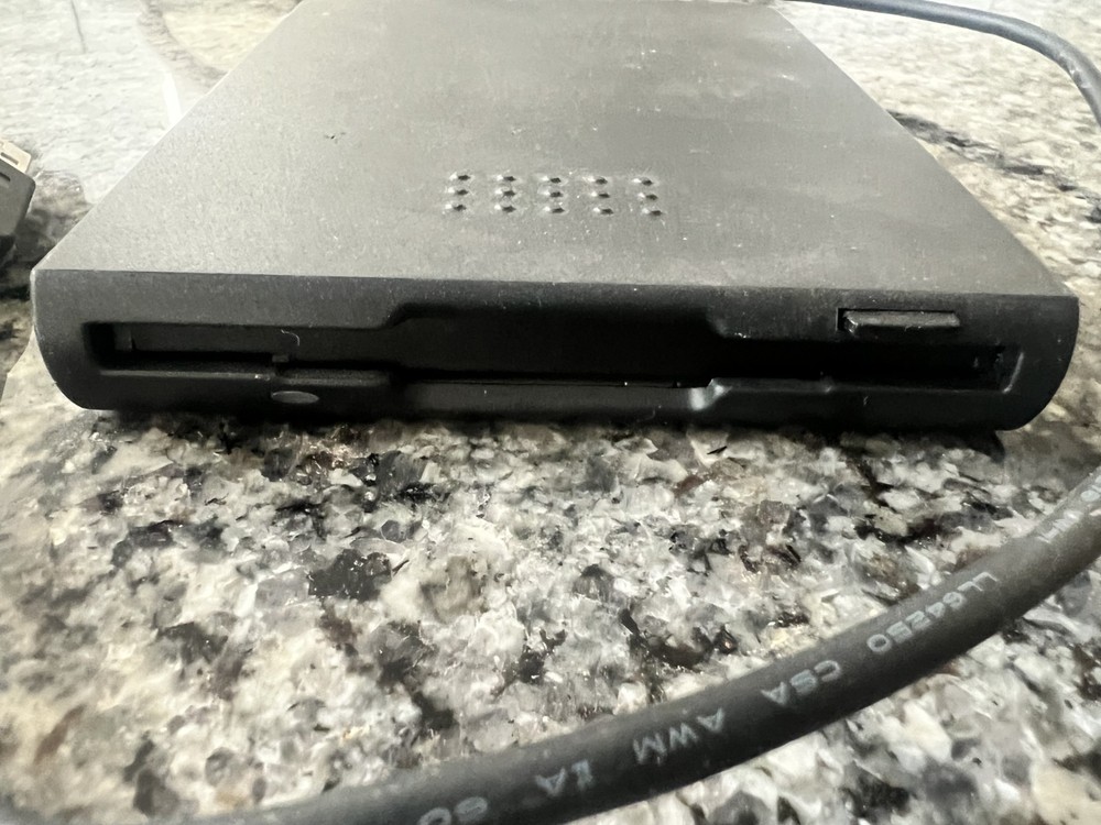 SONY USB External Floppy Disk Drive MPF82E 3.5" 1.44MB