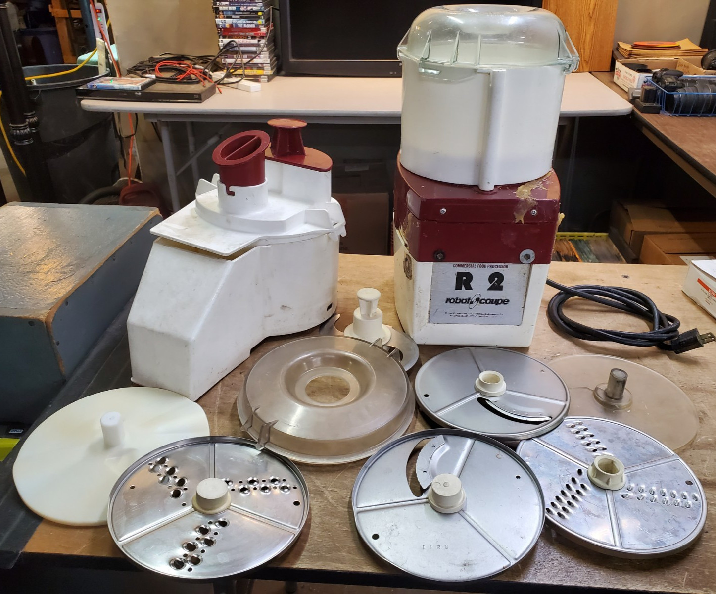 Robot Coupe R2 Commercial Food Processor with Accessories, Tested Working
