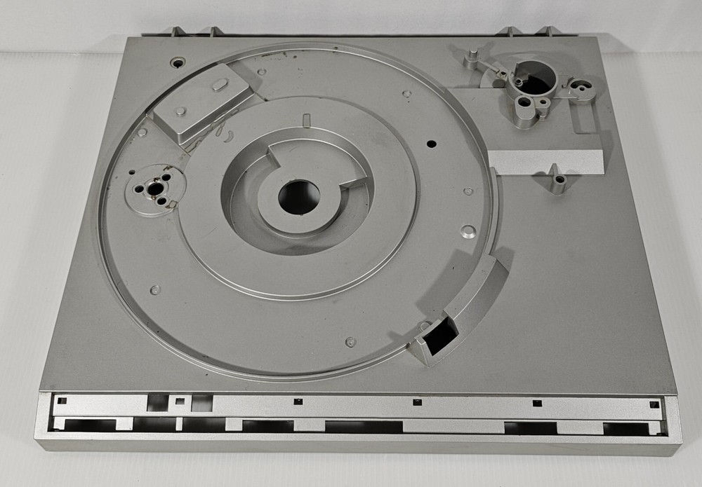 Technics SL-230 Turntable Original OEM Part, PLINTH BASE