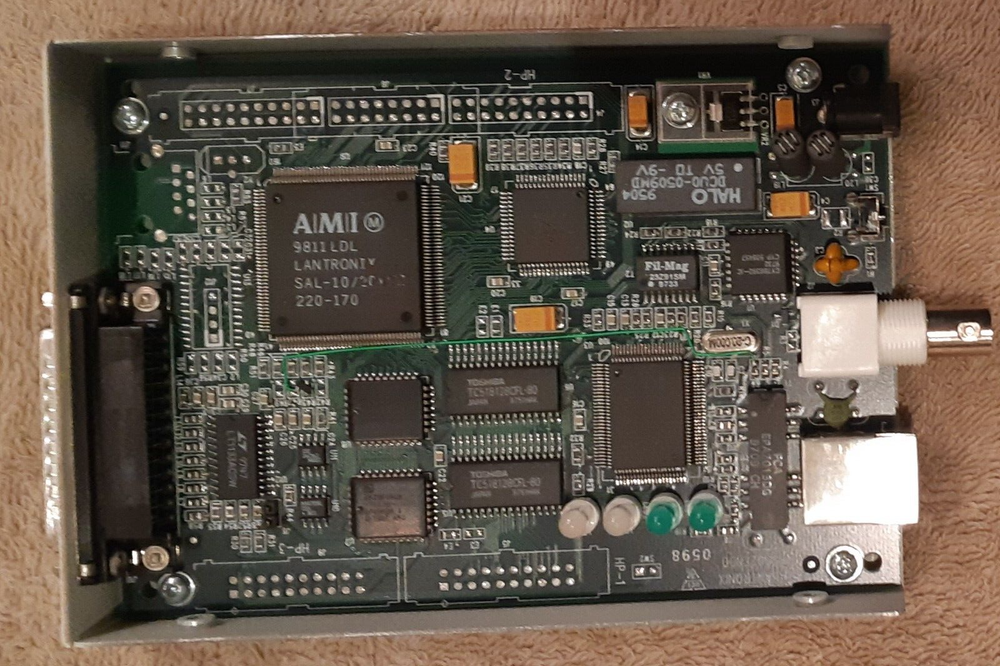 Lantronix MSS1-T Micro Serial Server & Power Supply (unit b: with printed docs)