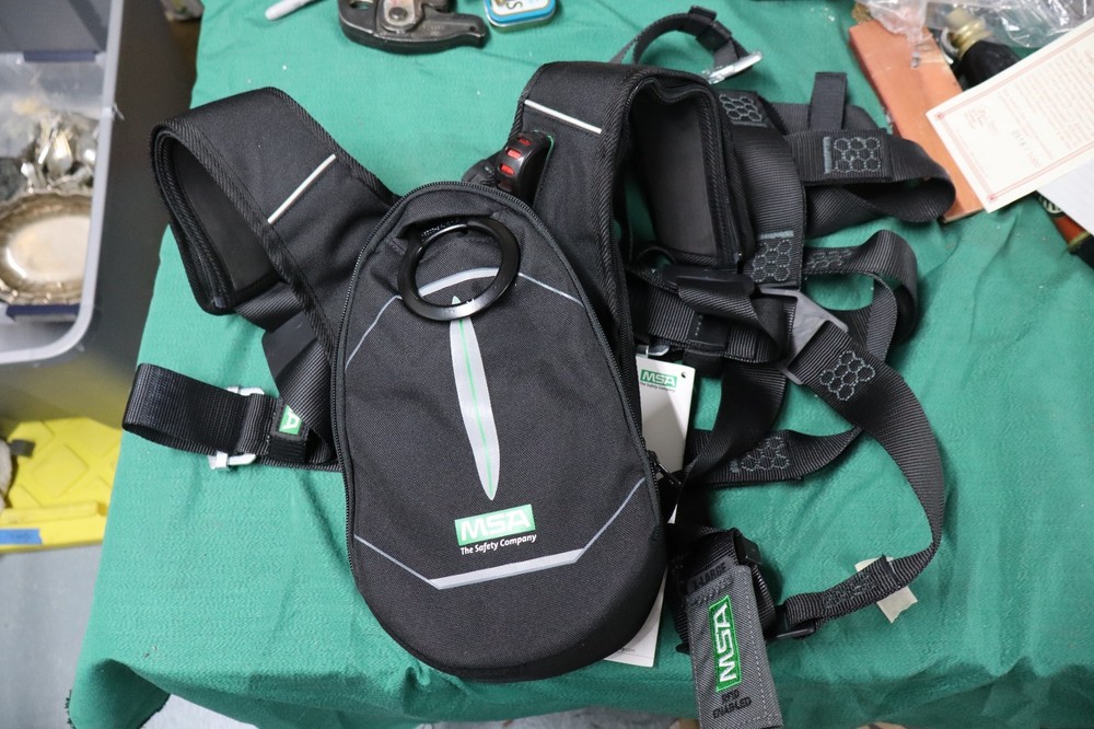 MSA LATCHWAYS 68202-00CA PERSONAL RESCUE  Device