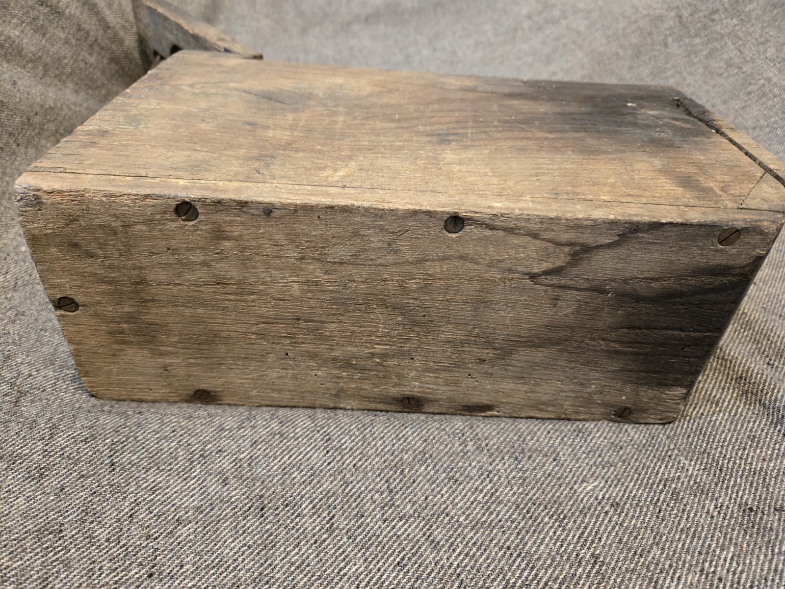 WW1 US ALL ORIGINAL WOODEN AMMUNITION BOX AS USED WITH THE M1917 BROWNING MG