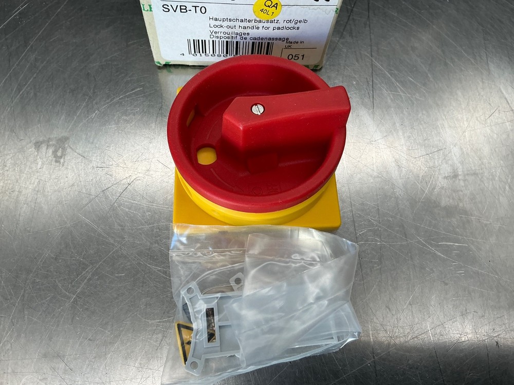 Moeller SVB-T0 Lock-Out Handle for Padlocks