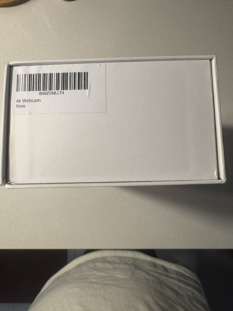 4K Camera with Auto Framing. Plug and Play. AI powered.