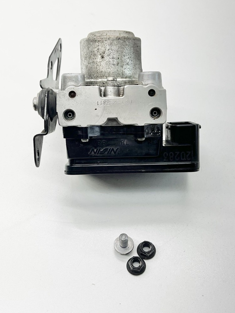 2005-2018 TRIUMPH SPRINT ST GT OEM ABS Brake Pump Modulator Module