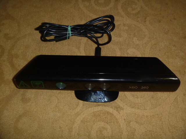 Microsoft Xbox 360 Black Kinect Sensor 4 Slim Only No Game Great Condition