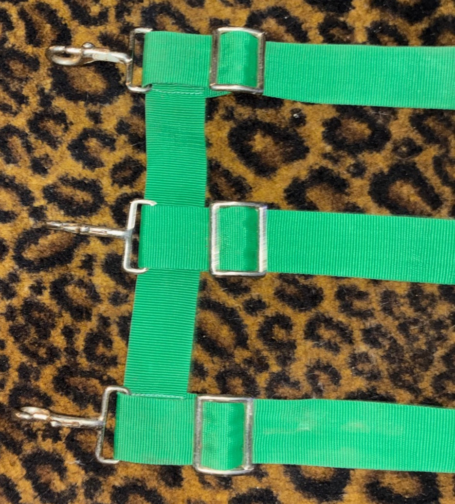 FORMAY GREEN NYLON STALL GUARD