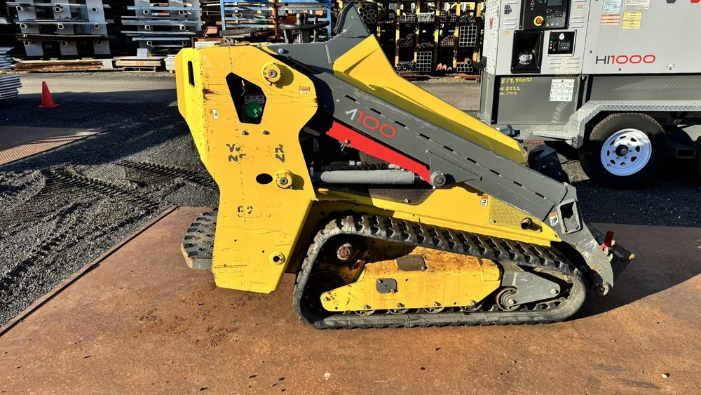 Wacker Neuson SM100 Mini Track Loader, Yanmar Diesel