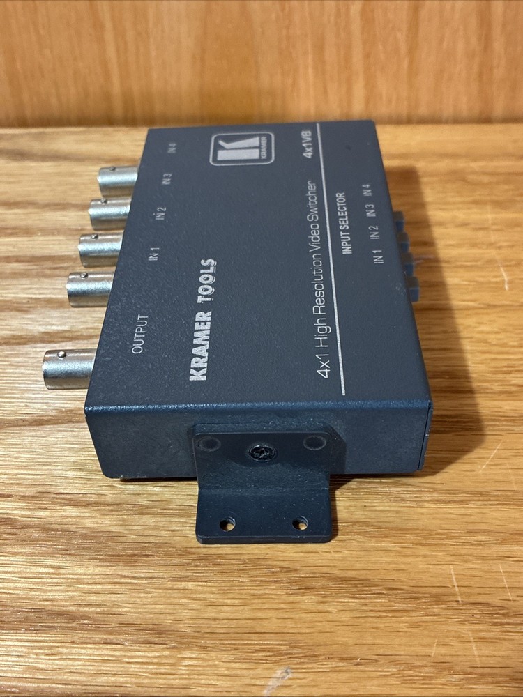 Kramer 4x1VB high-resolution Video Switcher Tested Working (4A)