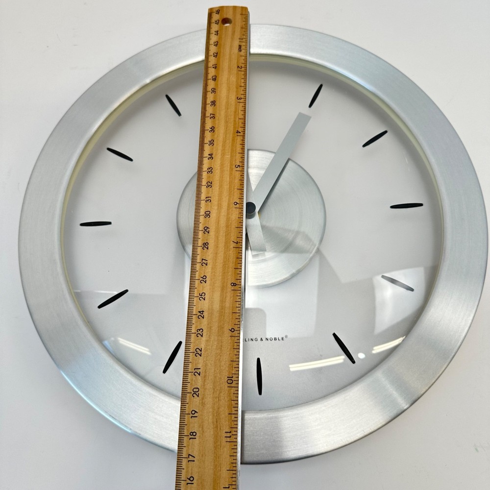 Sterling & Noble Wall Clock Modern 11.5" Clock - TESTED