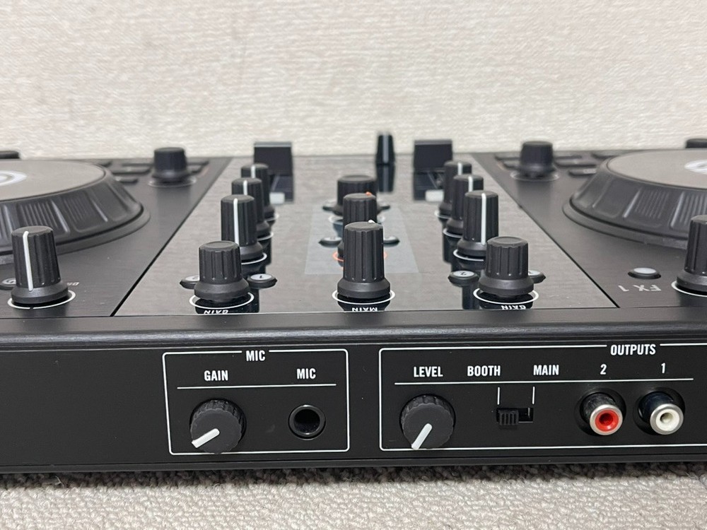 Native Instruments Traktor Kontrol S2 MK1 DJ Controller 2-Channel with Adaptor