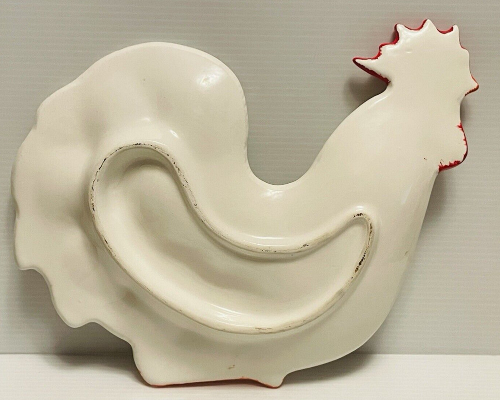 Emil Ceramic Rooster shaped egg holder serving ceramic plate.
