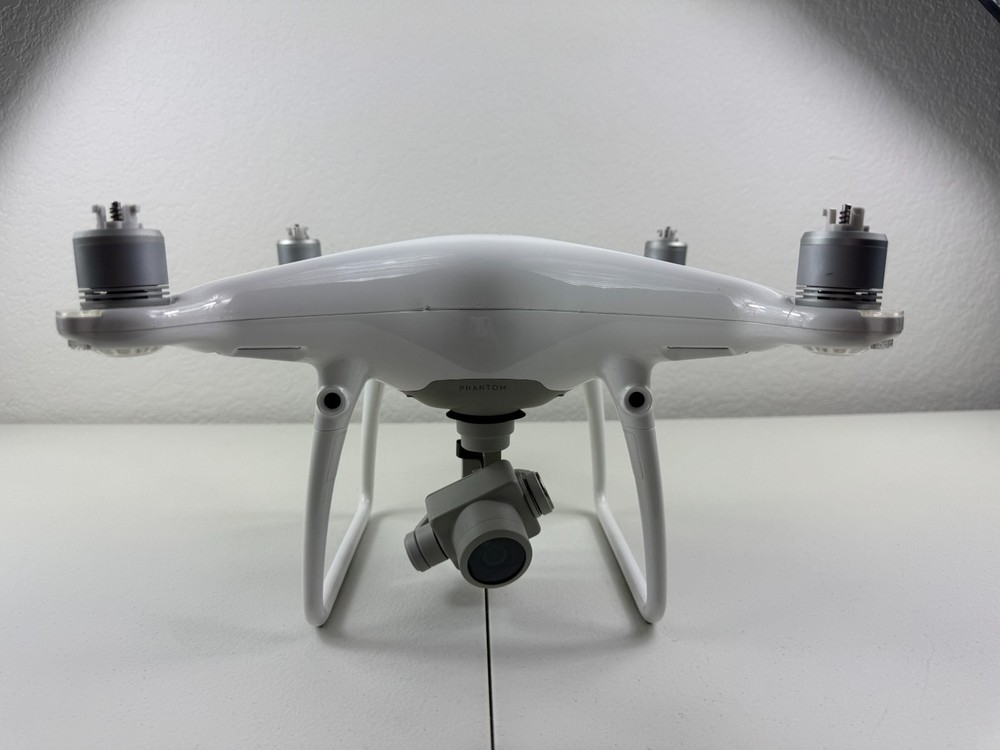DJI Phantom 4 Pro 4K Camera Drone - White WM331A Bundle DRONE + CAMERA ONLY