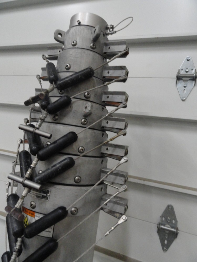REBUILT Will-Burt 10-60 Locking Pneumatic Mast tower Willburt