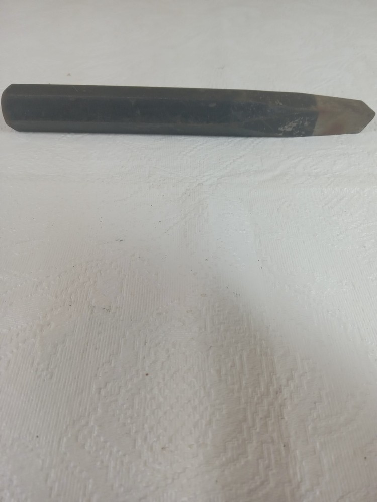 Williams C-?6 Diamond Point Cold Chisel, 7" Long