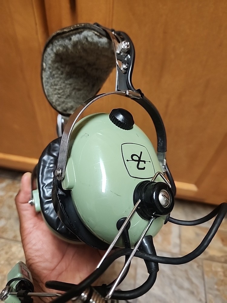 David Clark TSO-C58a Aviation Headset Model M-4 UNTESTED
