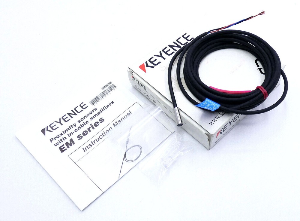 KEYENCE EM-054P Proximity Switch Sensor New