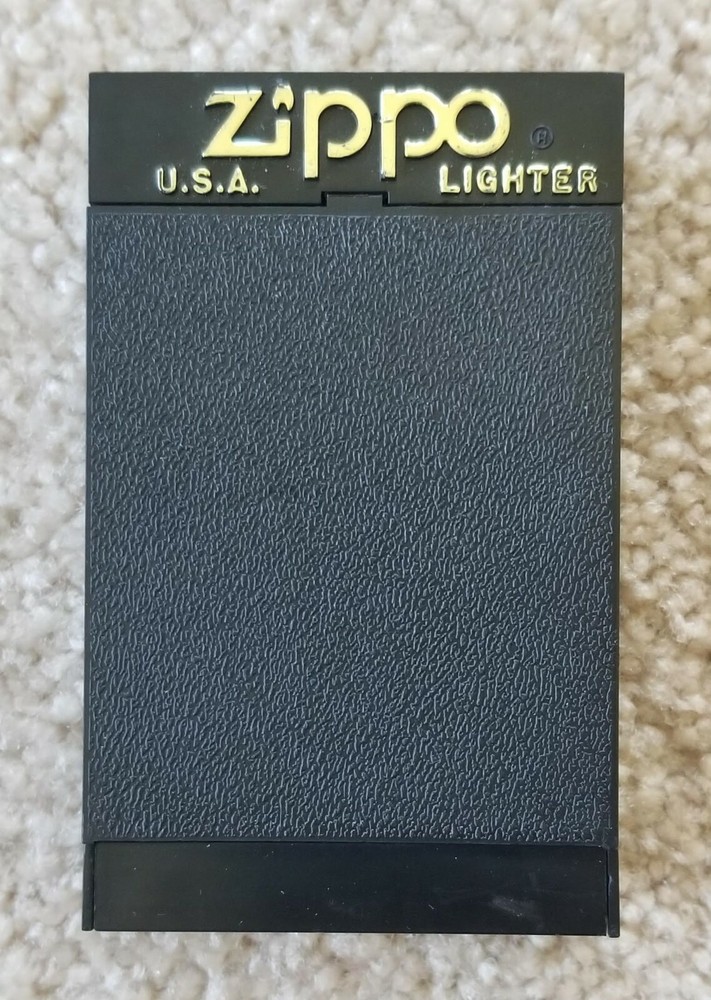 ZIPPO PAINTER Retired 2001 LIGHTER