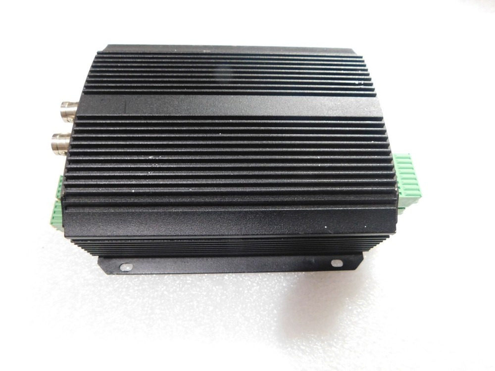 Exacq Vision - Digital Video Server E-ADE4C POE/12V