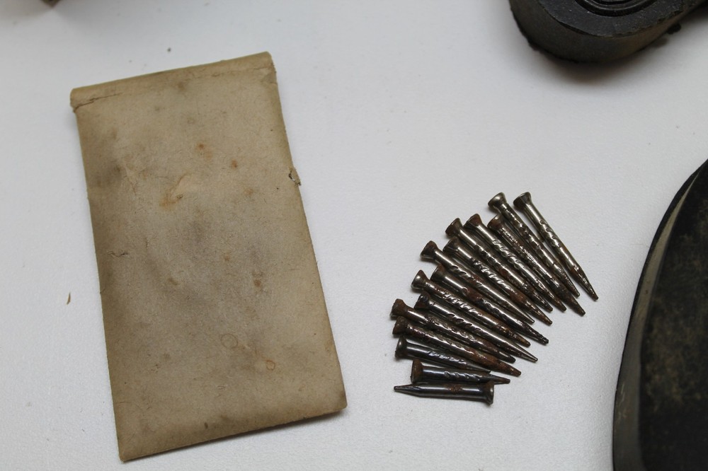 US spring step heels black rubber with nails in original box set E826