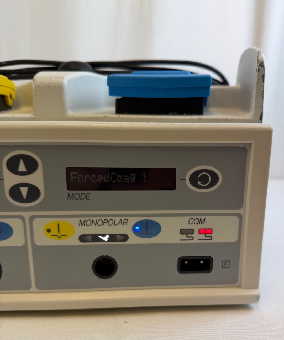 Olympus ESG-100 ESU Electro Surgical Generator w/ Footpedal General Surgery