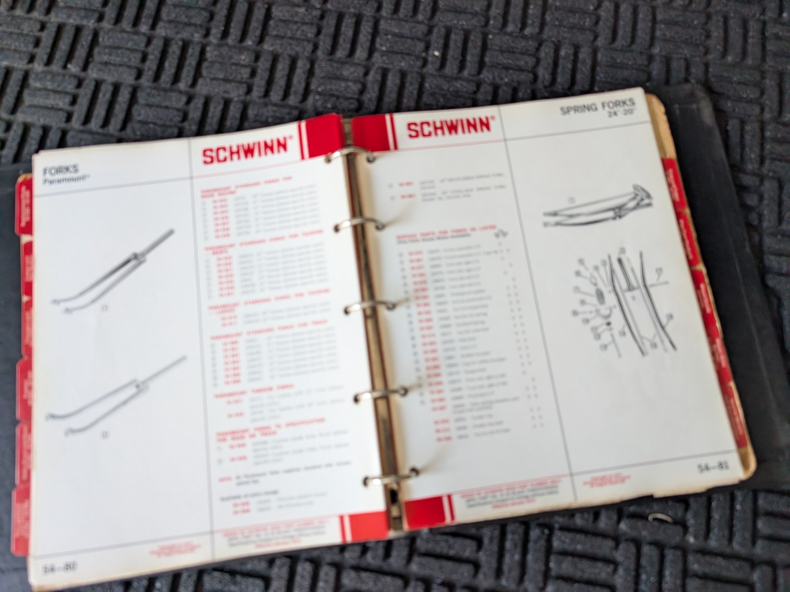 SCHWINN 1973 Bicycle Dealer Parts & Accessories Manual in Original Binder
